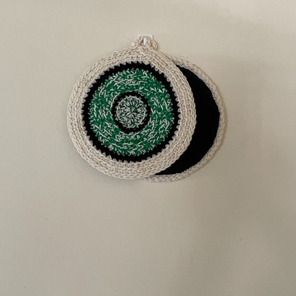 Crochet Pot Holders, Handmade Kitchen Decor, Trivet, Crochet Gifts for Mom - Picture 8 of 8